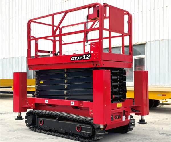 掇刀自行走升降机